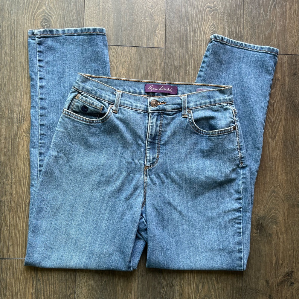 Gloria Vanderbilt jeans